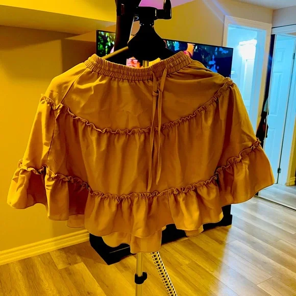 Skirt - Picture 1 of 1